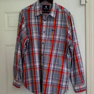 Like new Long sleeve plaid Roca Wear shirt.